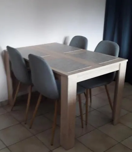 A Au Rez-de-chaussee *